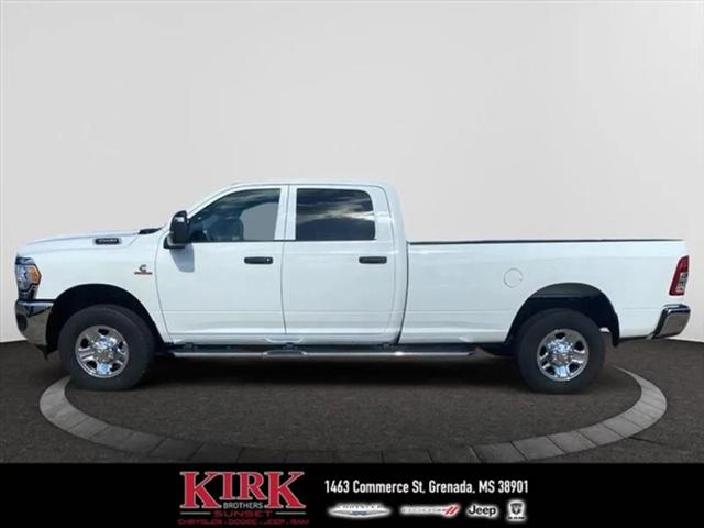 2024 RAM Ram 3500 RAM 3500 TRADESMAN CREW CAB 4X4 8 BOX