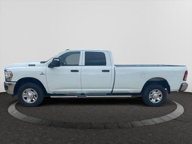 2024 RAM Ram 3500 RAM 3500 TRADESMAN CREW CAB 4X4 8 BOX