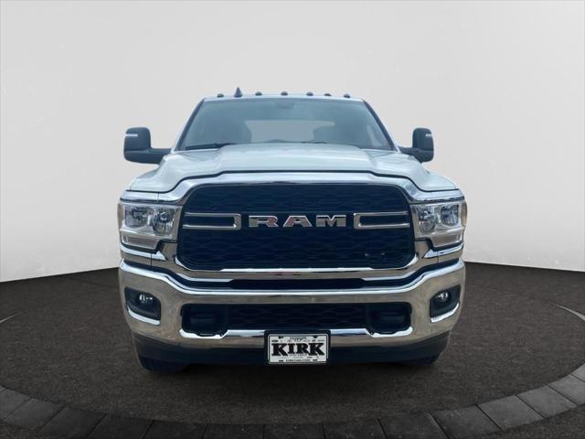 2024 RAM Ram 3500 RAM 3500 TRADESMAN CREW CAB 4X4 8 BOX