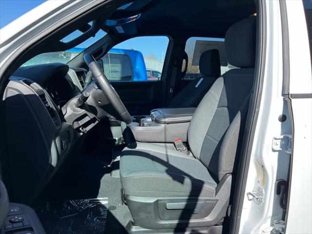2024 RAM Ram 2500 RAM 2500 TRADESMAN CREW CAB 4X4 64 BOX