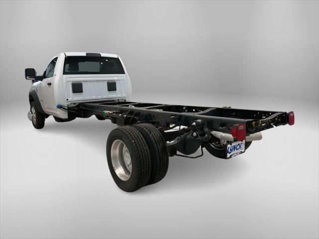 2024 RAM Ram 5500 Chassis Cab RAM 5500 SLT CHASSIS REGULAR CAB 4X4 120 CA