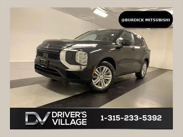 2022 Mitsubishi Outlander ES 2.5 S-AWC for sale in Cicero, NY