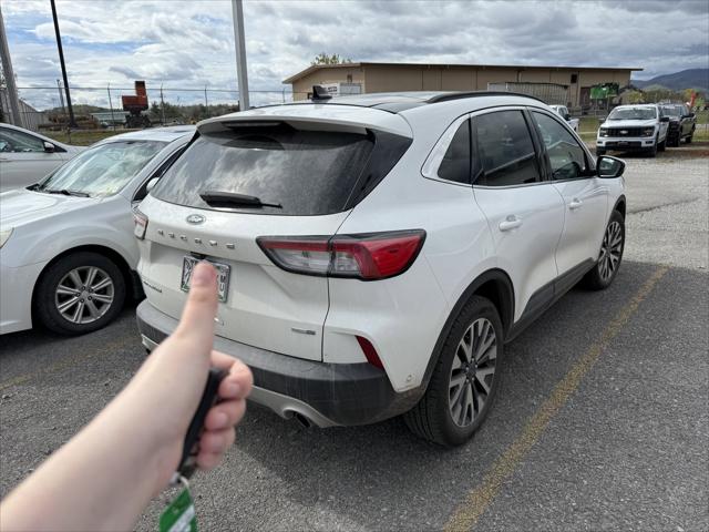 2020 Ford Escape Titanium