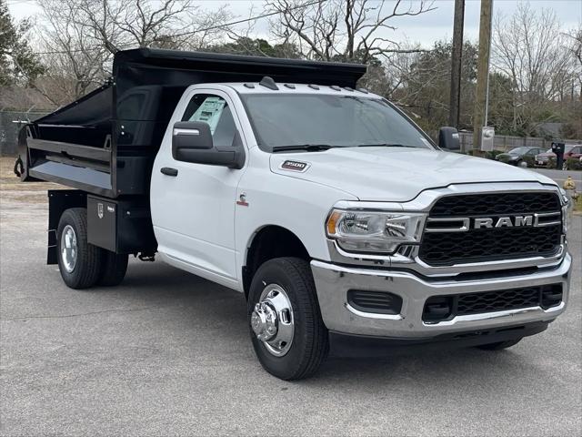 2024 RAM Ram 3500 Chassis Cab RAM 3500 TRADESMAN CHASSIS REGULAR CAB 4X4 60 CA