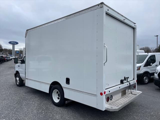 2024 Ford E-450 Cutaway E450