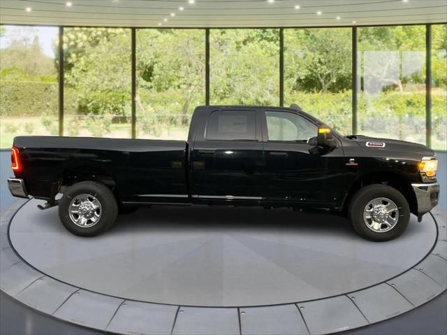 2024 RAM Ram 2500 RAM 2500 TRADESMAN CREW CAB 4X4 8 BOX