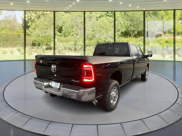 2024 RAM Ram 2500 RAM 2500 TRADESMAN CREW CAB 4X4 8 BOX