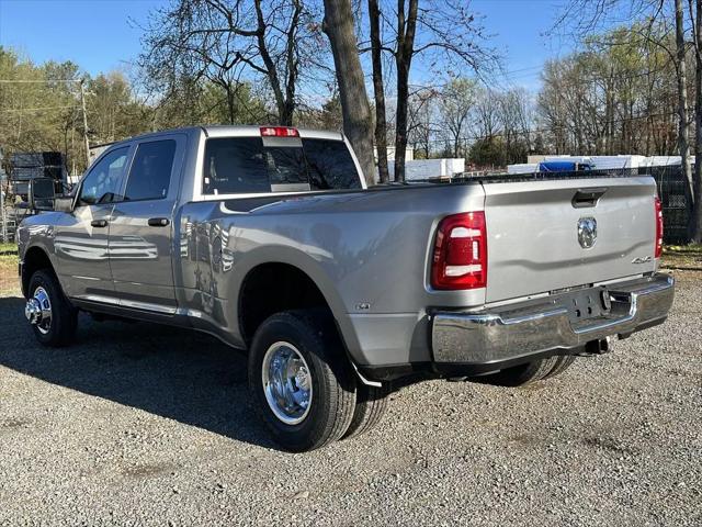 2024 RAM Ram 3500 RAM 3500 TRADESMAN CREW CAB 4X4 8 BOX