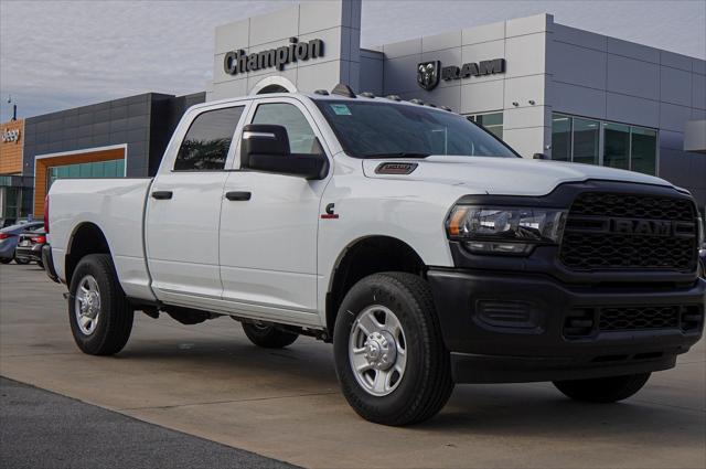 2024 RAM Ram 3500 RAM 3500 TRADESMAN CREW CAB 4X4 64 BOX