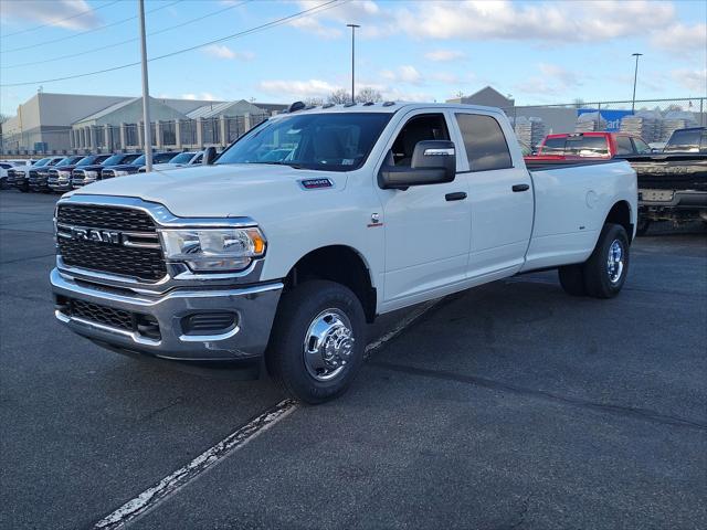 2024 RAM Ram 3500 RAM 3500 TRADESMAN CREW CAB 4X4 8 BOX