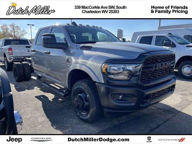 2024 RAM Ram 3500 Chassis Cab RAM 3500 TRADESMAN CREW CAB CHASSIS 4X4 60 CA