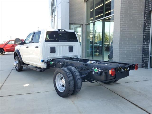 2024 RAM Ram 4500 Chassis Cab RAM 4500 SLT CHASSIS CREW CAB 4X4 60 CA