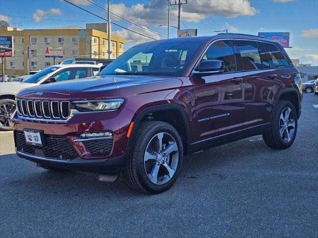 2024 Jeep Grand Cherokee Anniversary Edition