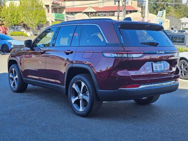 2024 Jeep Grand Cherokee Anniversary Edition