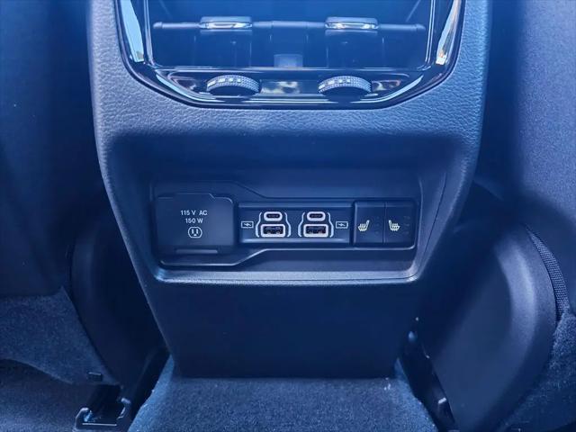 2024 Jeep Grand Cherokee Anniversary Edition