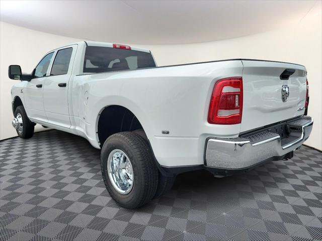 2024 RAM Ram 3500 RAM 3500 TRADESMAN CREW CAB 4X4 8 BOX