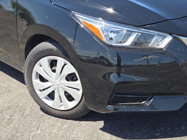 2021 Nissan Versa S Xtronic CVT