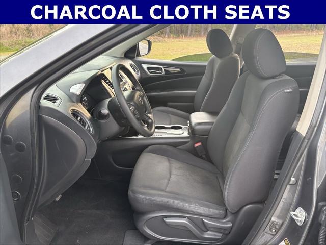 2019 Nissan Pathfinder S
