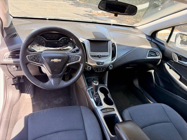 2016 Chevrolet Cruze LT Auto