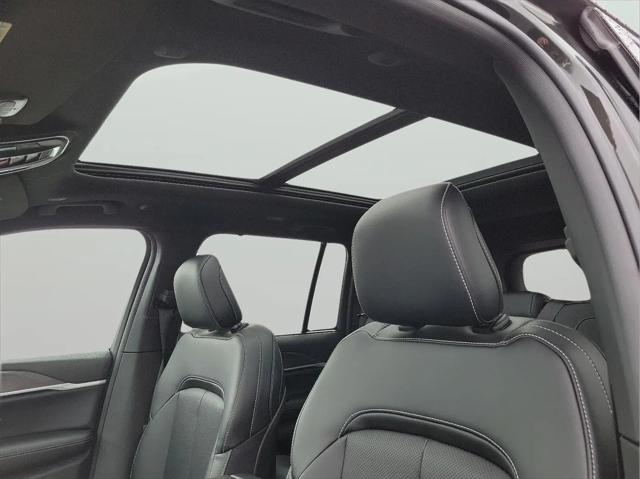 2024 Jeep Grand Cherokee Anniversary Edition