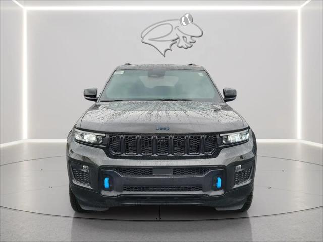2024 Jeep Grand Cherokee Anniversary Edition