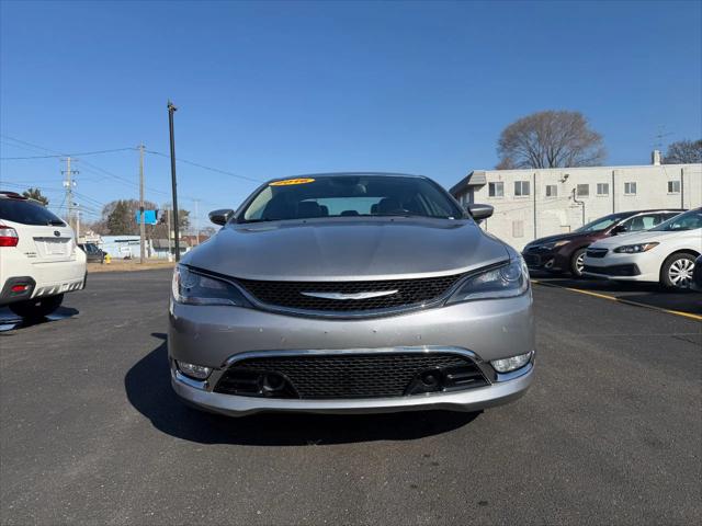 2016 Chrysler 200 C