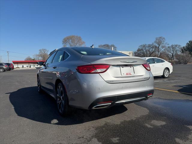 2016 Chrysler 200 C
