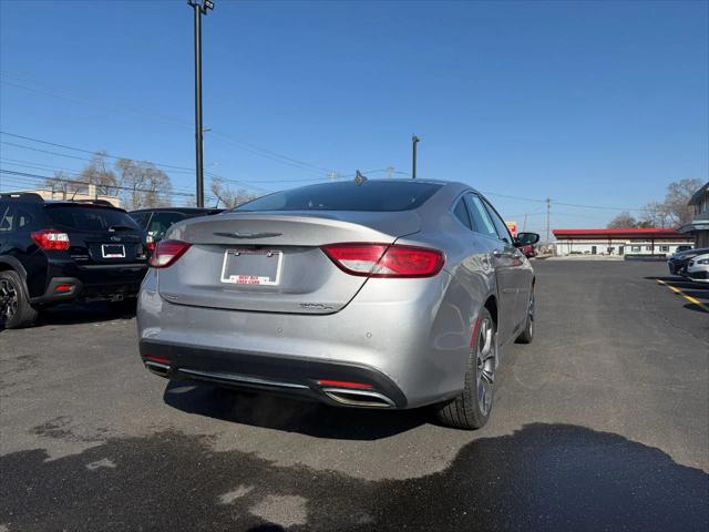 2016 Chrysler 200 C