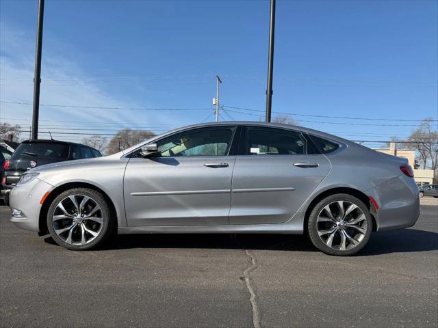 2016 Chrysler 200 C