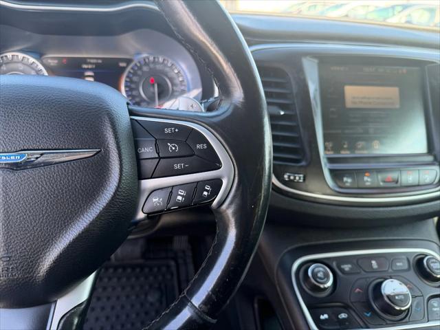 2016 Chrysler 200 C