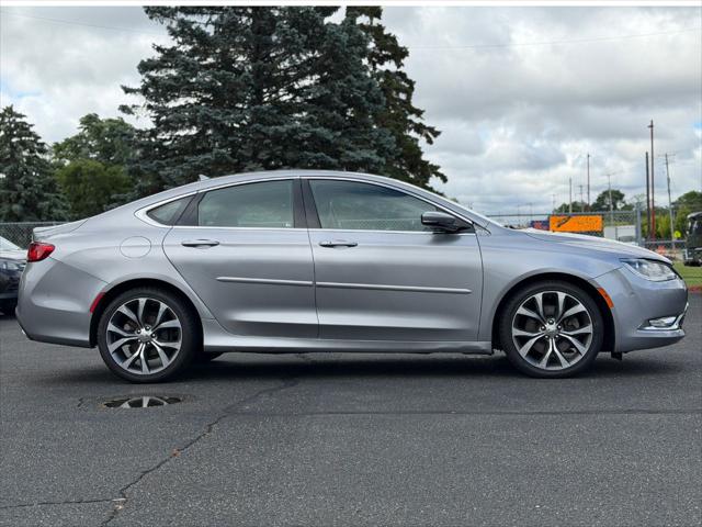 2016 Chrysler 200 C