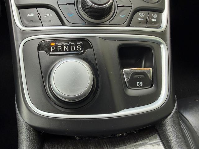 2016 Chrysler 200 C