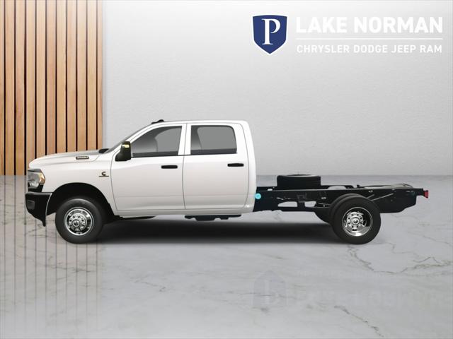 2024 RAM Ram 3500 Chassis Cab RAM 3500 TRADESMAN CREW CAB CHASSIS 4X2 60 CA 2024 RAM Ram 3500 Chassis Cab RAM 3500 TRADESMAN CREW CAB CHASSIS 4X2 60 CA
