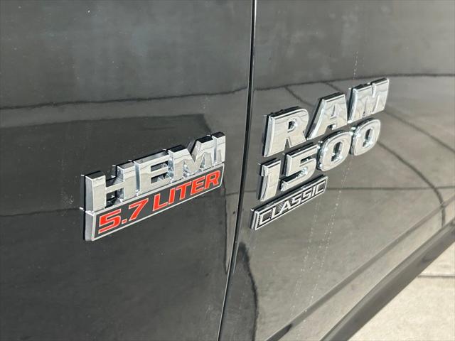 2024 RAM Ram 1500 Classic RAM 1500 CLASSIC TRADESMAN QUAD CAB 4X2 64 BOX