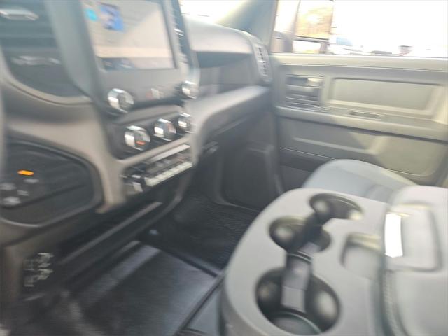 2024 RAM Ram 2500 RAM 2500 TRADESMAN CREW CAB 4X4 64 BOX