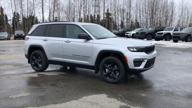 2024 Jeep Grand Cherokee GRAND CHEROKEE LIMITED 4X4