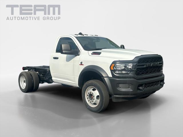 2024 RAM Ram 5500 Chassis Cab RAM 5500 TRADESMAN CHASSIS REGULAR CAB 4X4 60 CA