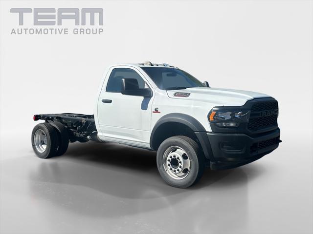 2024 RAM Ram 5500 Chassis Cab RAM 5500 TRADESMAN CHASSIS REGULAR CAB 4X4 60 CA