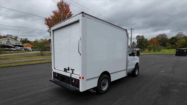 2024 Ford E-350 Cutaway E-350 SRW