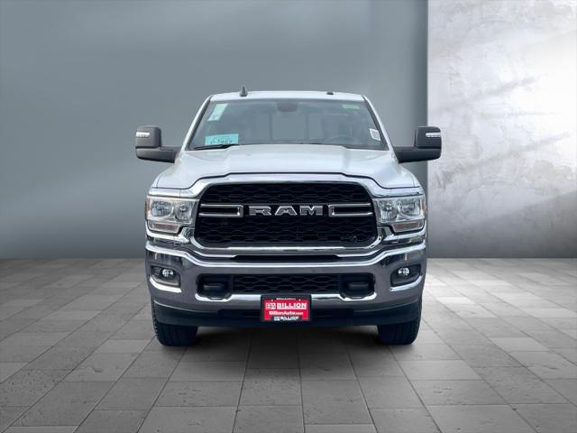 2024 RAM Ram 2500 RAM 2500 TRADESMAN CREW CAB 4X4 8 BOX