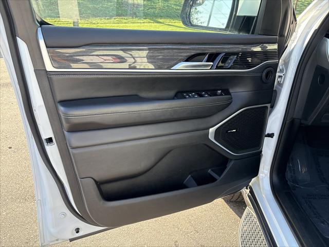 2022 Jeep Wagoneer Series III 4x4