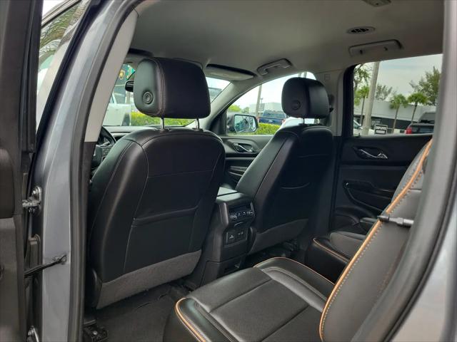 2021 GMC Acadia AWD AT4