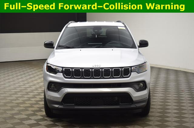 2024 Jeep Compass COMPASS LATITUDE 4X4