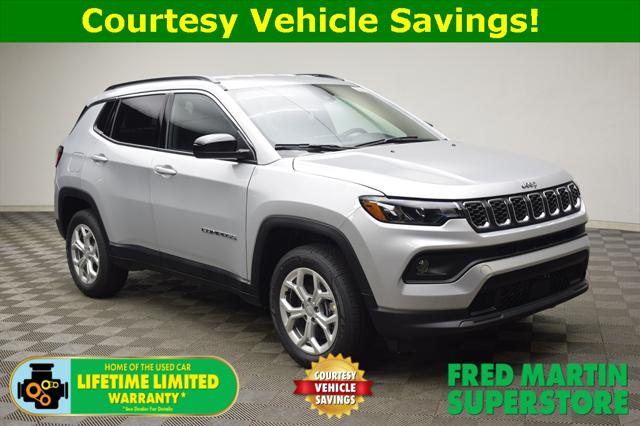 2024 Jeep Compass COMPASS LATITUDE 4X4