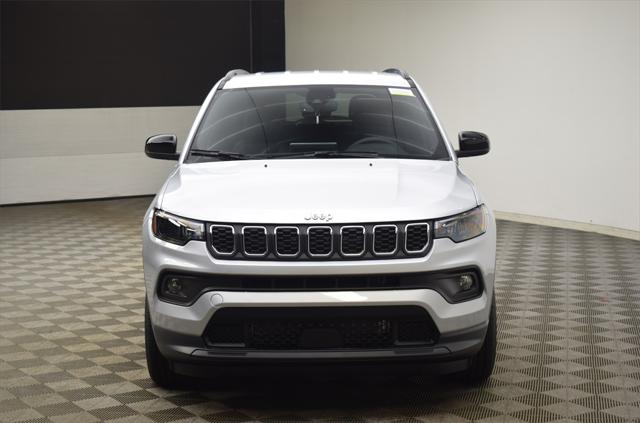 2024 Jeep Compass COMPASS LATITUDE 4X4