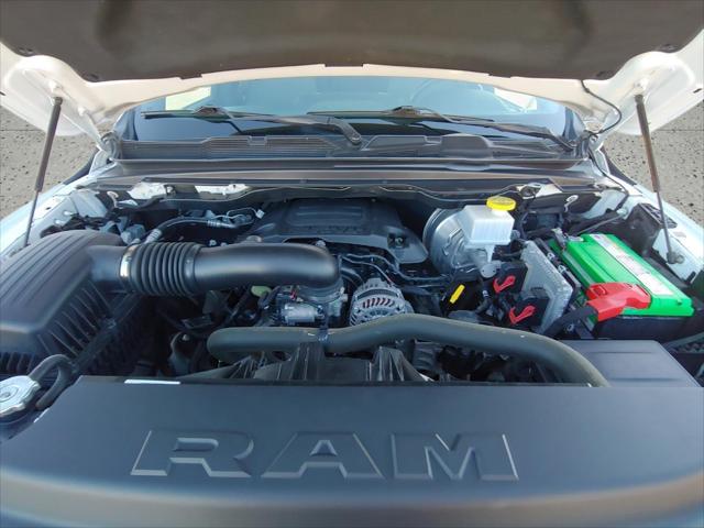 2022 RAM 1500 Big Horn Crew Cab 4x4 64 Box