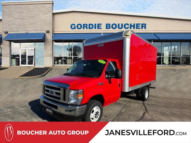 2024 Ford E-450 Cutaway Base for sale in Janesville, WI