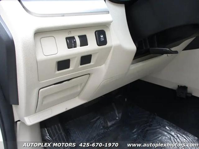 2014 Subaru XV Crosstrek Hybrid 2.0i Touring