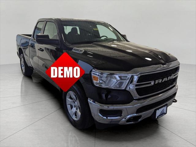 2024 RAM Ram 1500 RAM 1500 TRADESMAN QUAD CAB 4X4 64 BOX