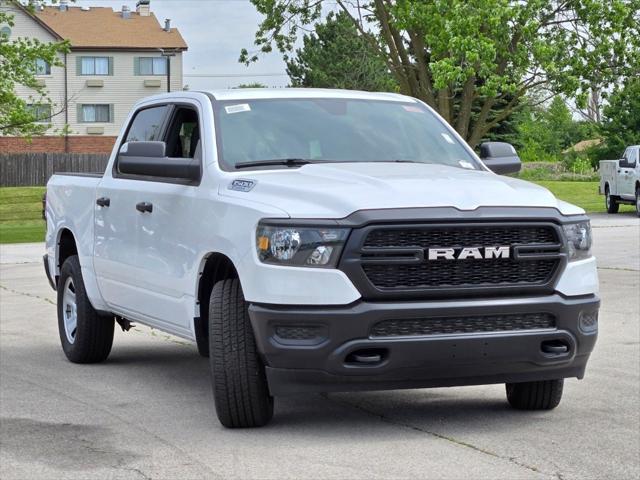 2024 RAM Ram 1500 RAM 1500 TRADESMAN CREW CAB 4X4 57 BOX